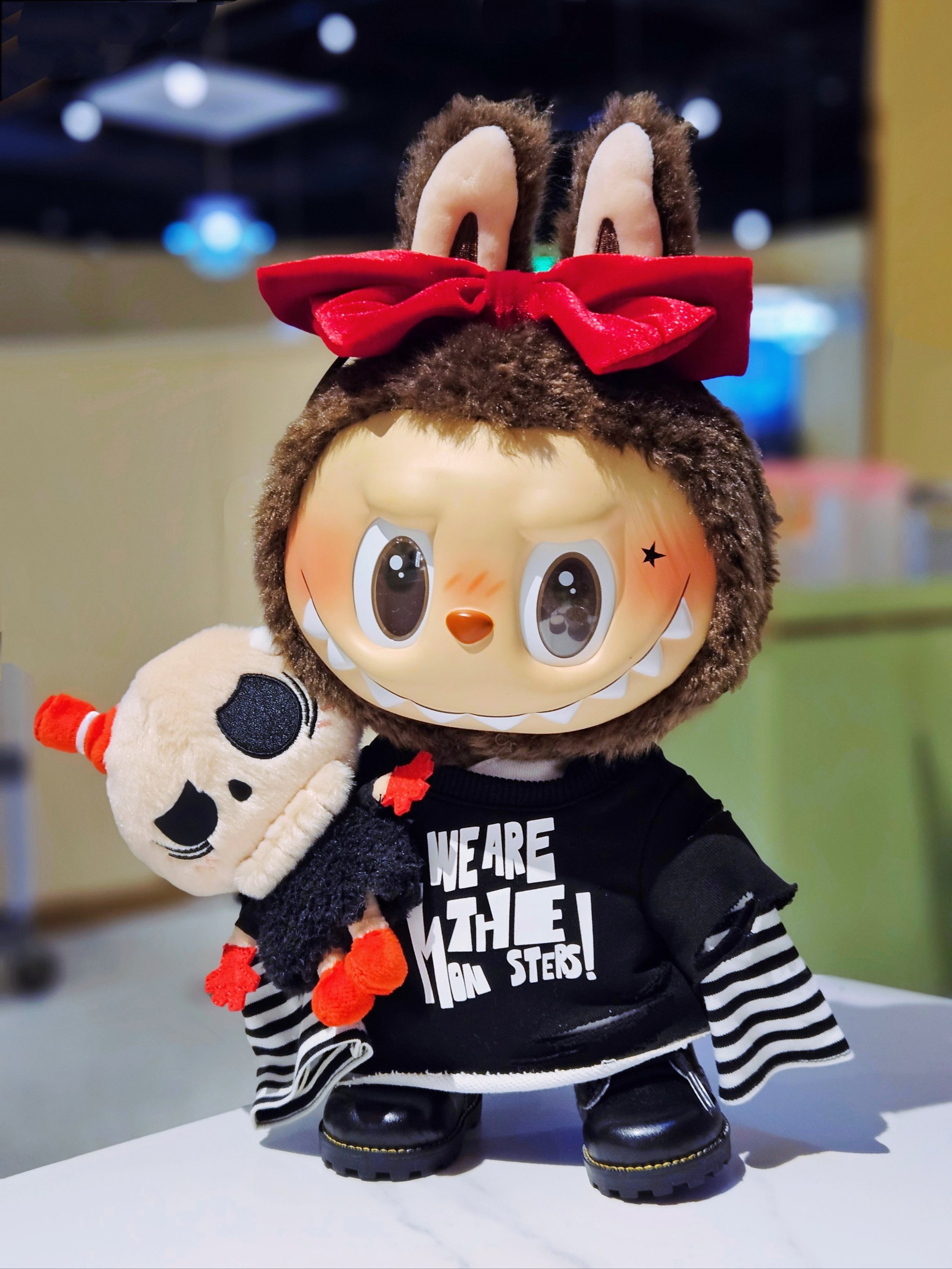 从芭比到LABUBU：谁的娃娃，谁的未来？